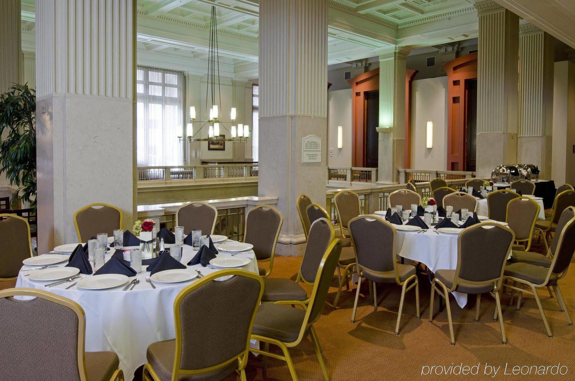 Hilton Garden Inn Indianapolis Downtown Restaurant photo